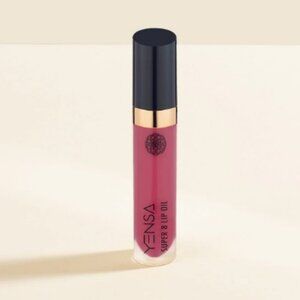 YENSA Super 8 Lip Oil Tinted Gloss in Boss Berry